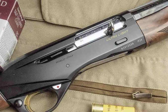 benelli montefeltro